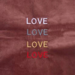 Coussin Pour Chien Personnalisé (rond) -Hariet & Rosie LoveRose 1800x1800 388c0b29 7956 45ab 93a0 a040ca48c39a