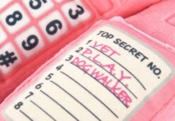 PLAY Télephone Fixe 80's -Hariet & Rosie P.L.A.Y.80sClassic Phone3 LowRes 900x 58d41001 41e4 4ea6 892a de582265d4ba