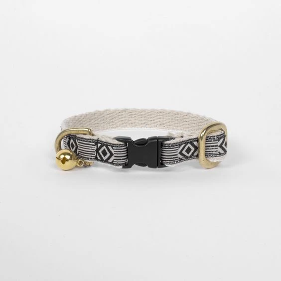 Collier Pour Chat Out Of My Box Noir Et Crème