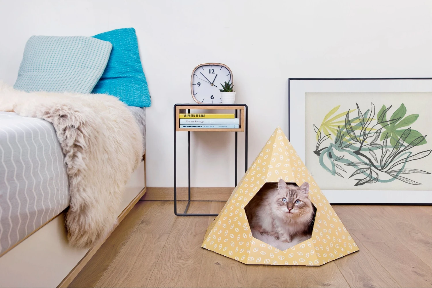 Tipi Pour Chat Design En Carton Recyclé (3 Couleurs) 3 Tipi Pour Chat Design En Carton Recyclé (3 Couleurs)