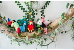 PLAY Peluche Flora Le Flamant Rose 9 PLAY Peluche Flora Le Flamant Rose -Hariet & Rosie fetching flock plush toy set lifestyle image