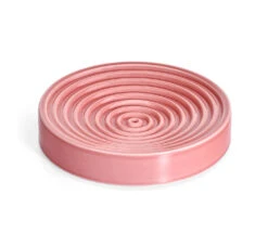 Bol Anti-glouton Pour Chat Piatto -Hariet & Rosie mc g06 007 02 eat piatto cat bowl berry