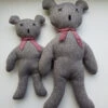 Jouet Ours Charly 2 Jouet Ours Charly -Hariet & Rosie plueschteddy charly s 25cm xl 35cm grau 1
