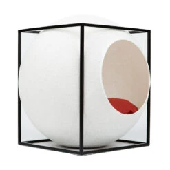 Le Cube Meyou 24 Le Cube Meyou -Hariet & Rosie web cat cube metal ivory meyou paris side