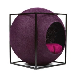 Le Cube Meyou 35 Le Cube Meyou -Hariet & Rosie web cat cube metal plum meyou paris side